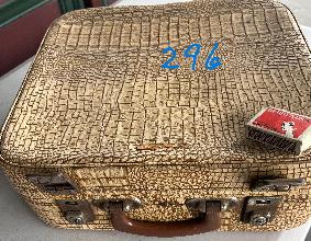 Lot 296