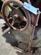 Lot 121