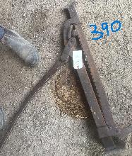 Lot 390