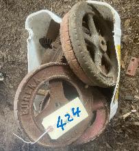 Lot 424