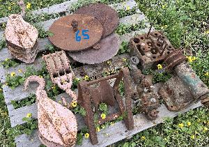 Lot 65